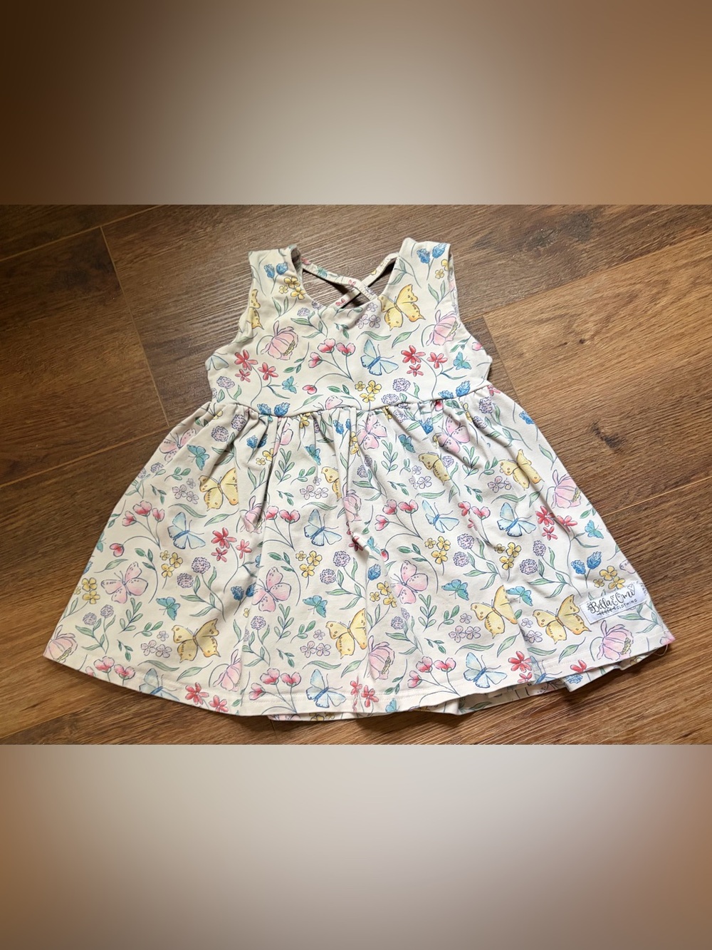 Bella & Omi swing top